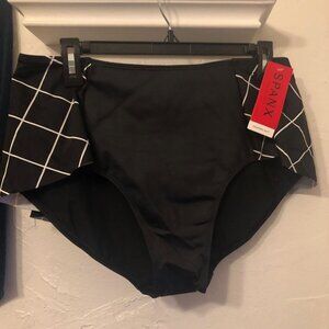 NWT Spanx SZ 14 Shaping Suit Bottoms Flirty Skirted Bottoms Black & White Geo